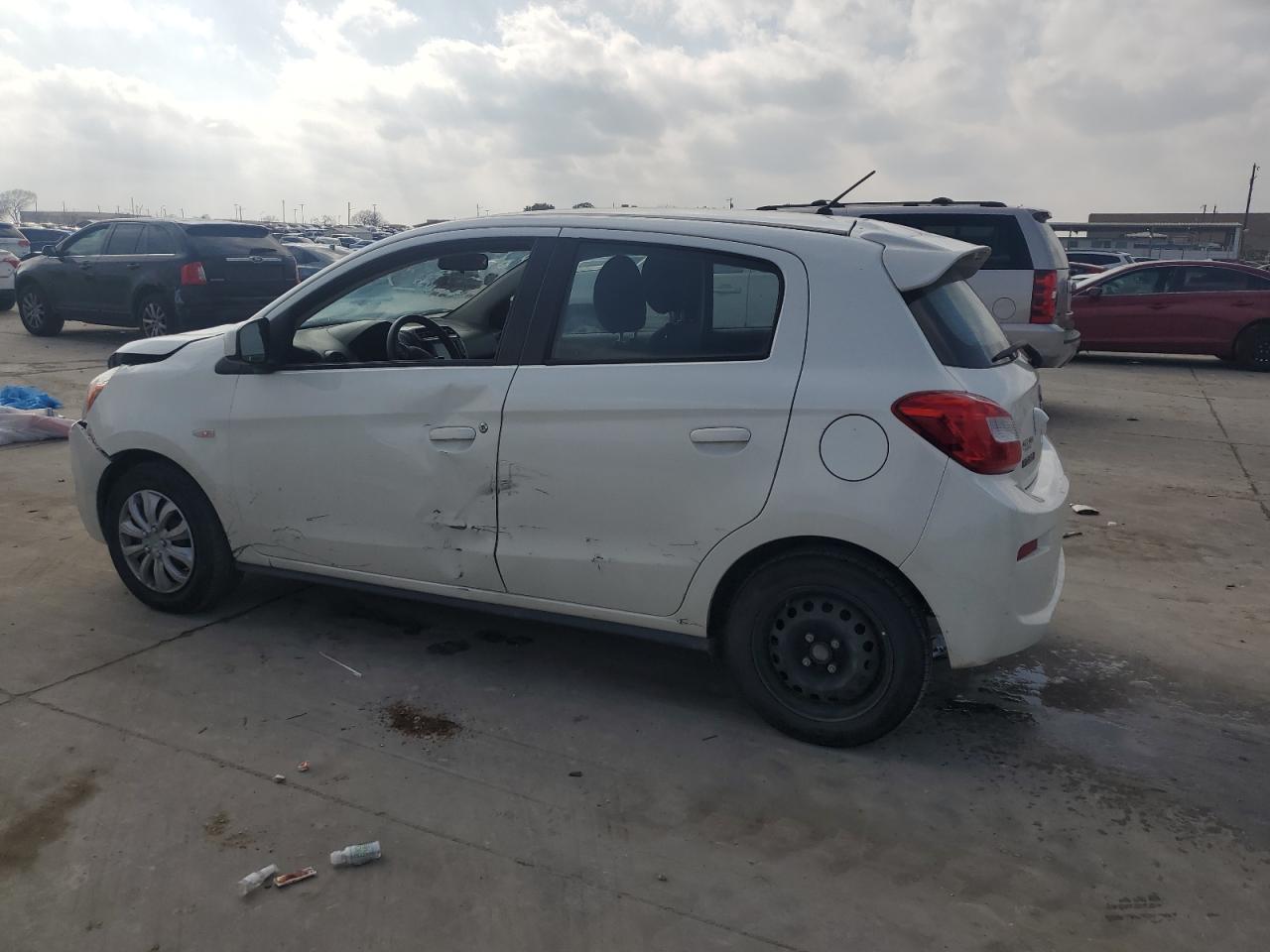 2019 Mitsubishi Mirage - Image 2