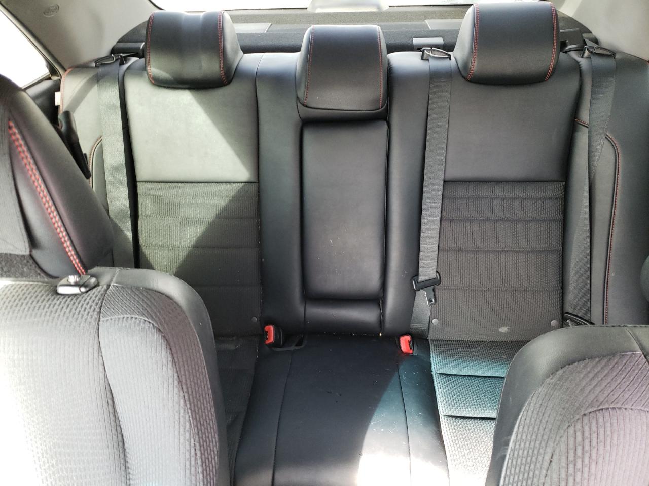 2016 Toyota Camry - Image 10