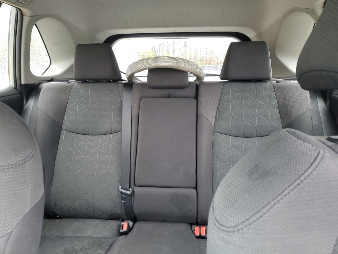 2020 Toyota RAV 4 - Image 10