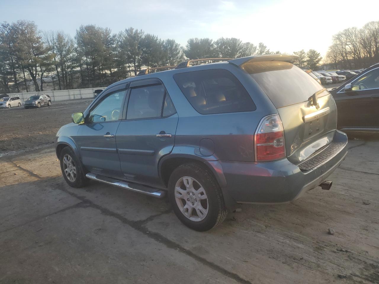 2005 Acura MDX - Image 2