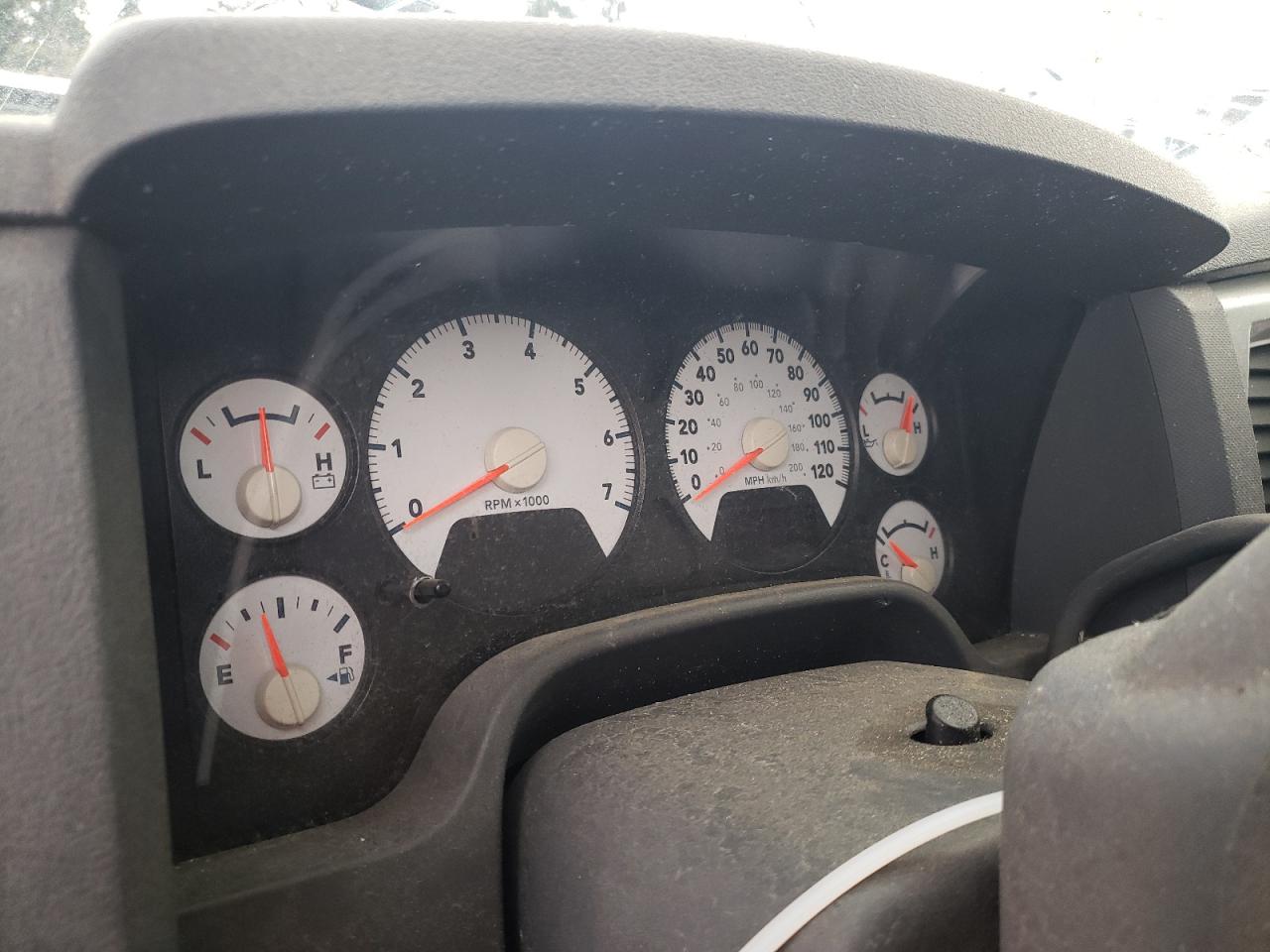 2007 Dodge RAM - Image 9