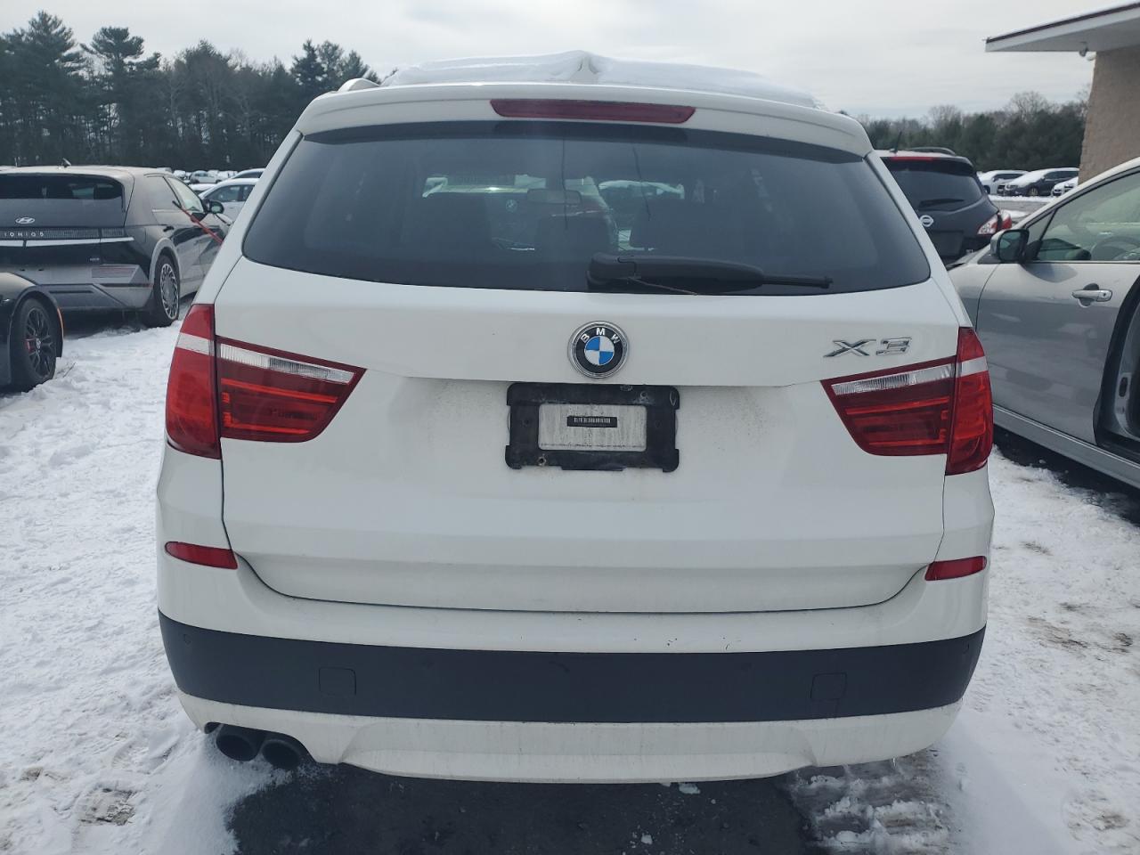 2011 BMW X3 - Image 6
