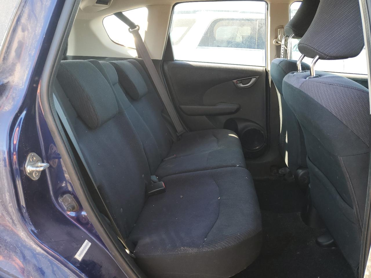2012 Honda Fit - Image 11
