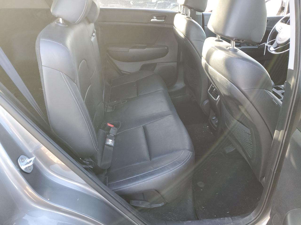 2017 Kia Sportage - Image 11