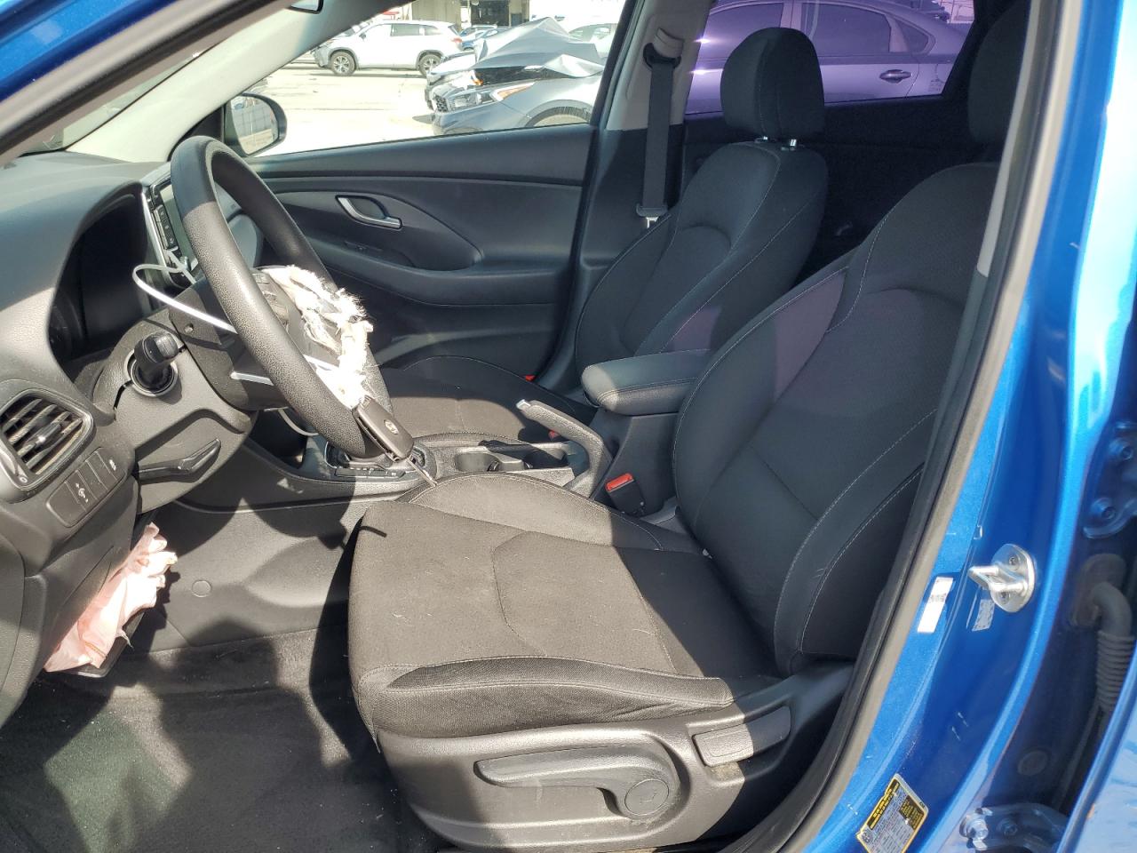 2018 Hyundai Elantra - Image 7