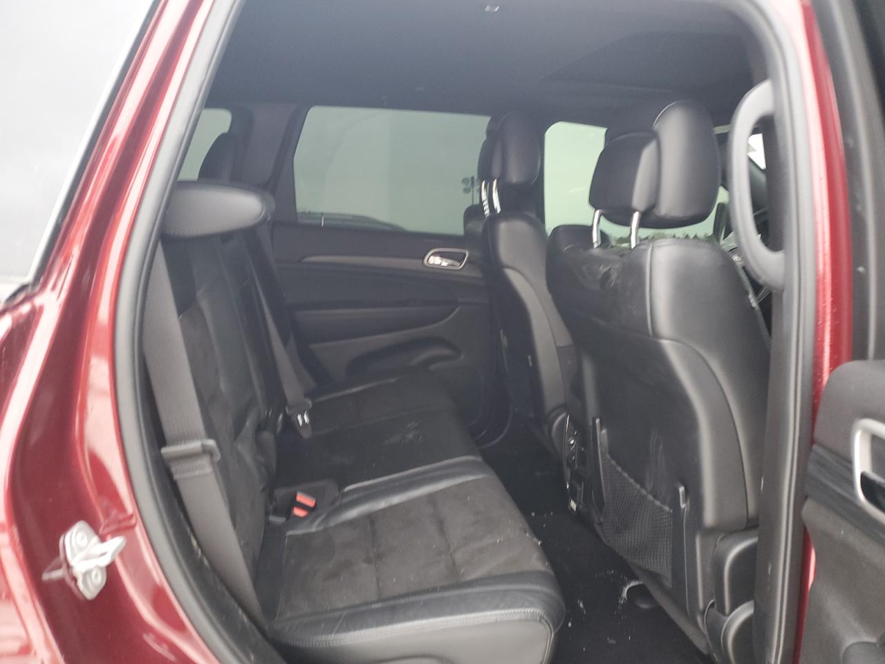 2020 Jeep Grand Cherokee - Image 11