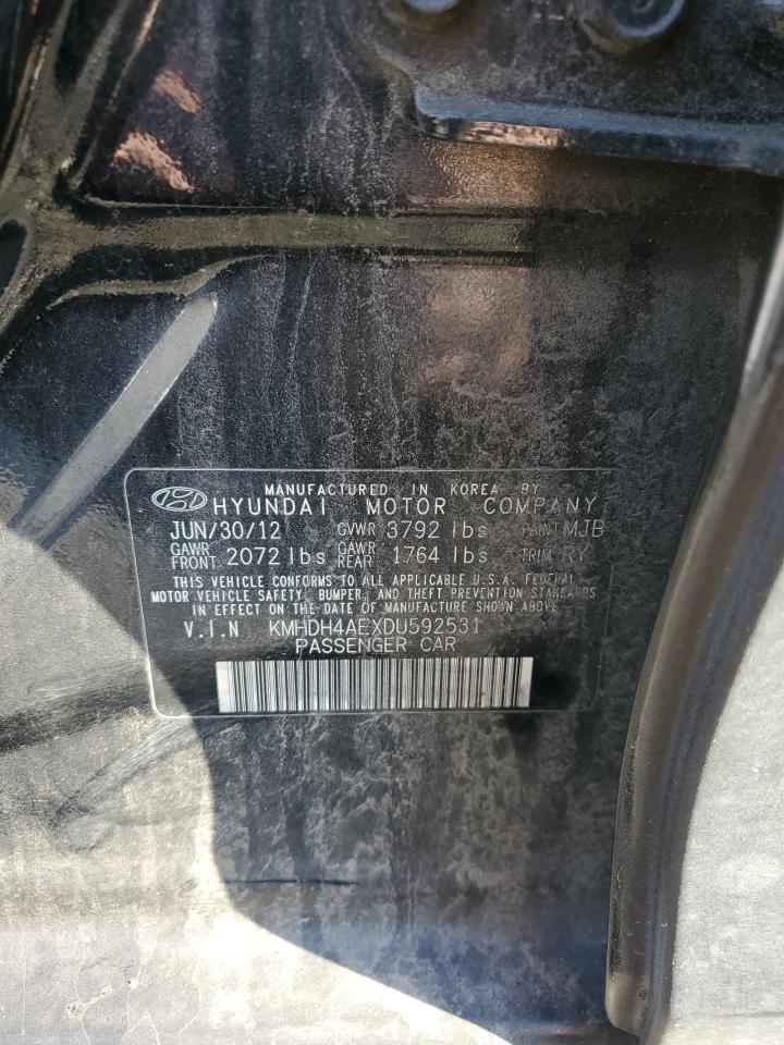 2013 Hyundai Elantra - Image 12