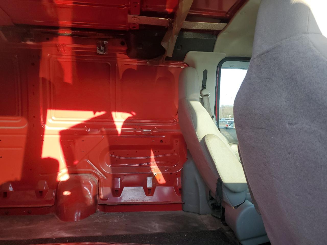 2013 Ford Econoline - Image 11
