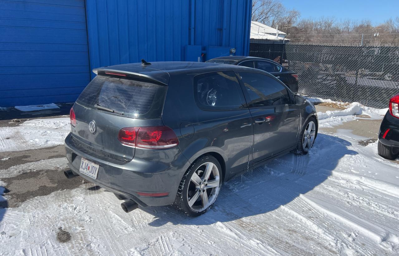 2010 Volkswagen GTI - Image 4