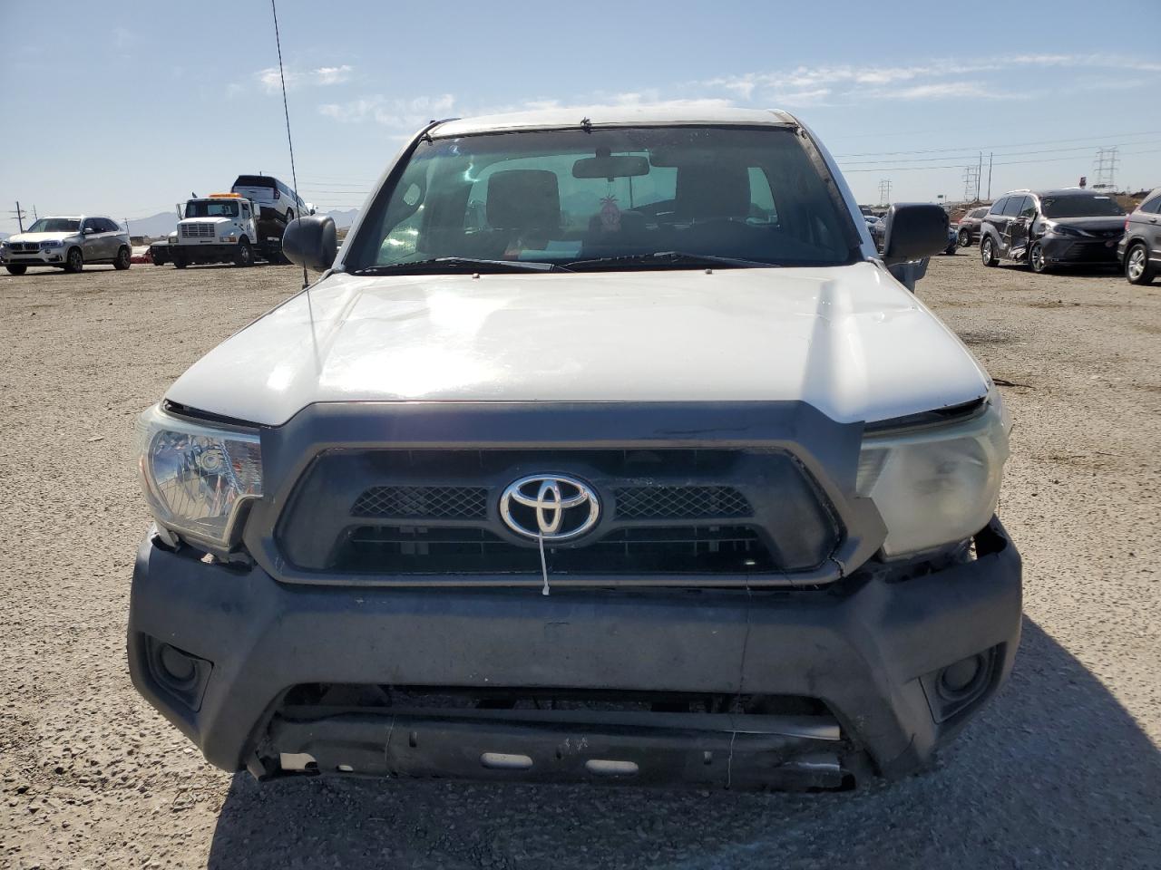 2013 Toyota Tacoma - Image 5