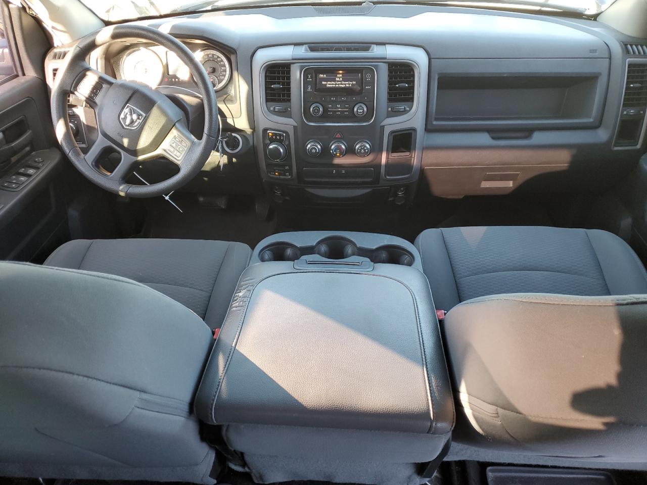 2016 RAM 1500 - Image 8