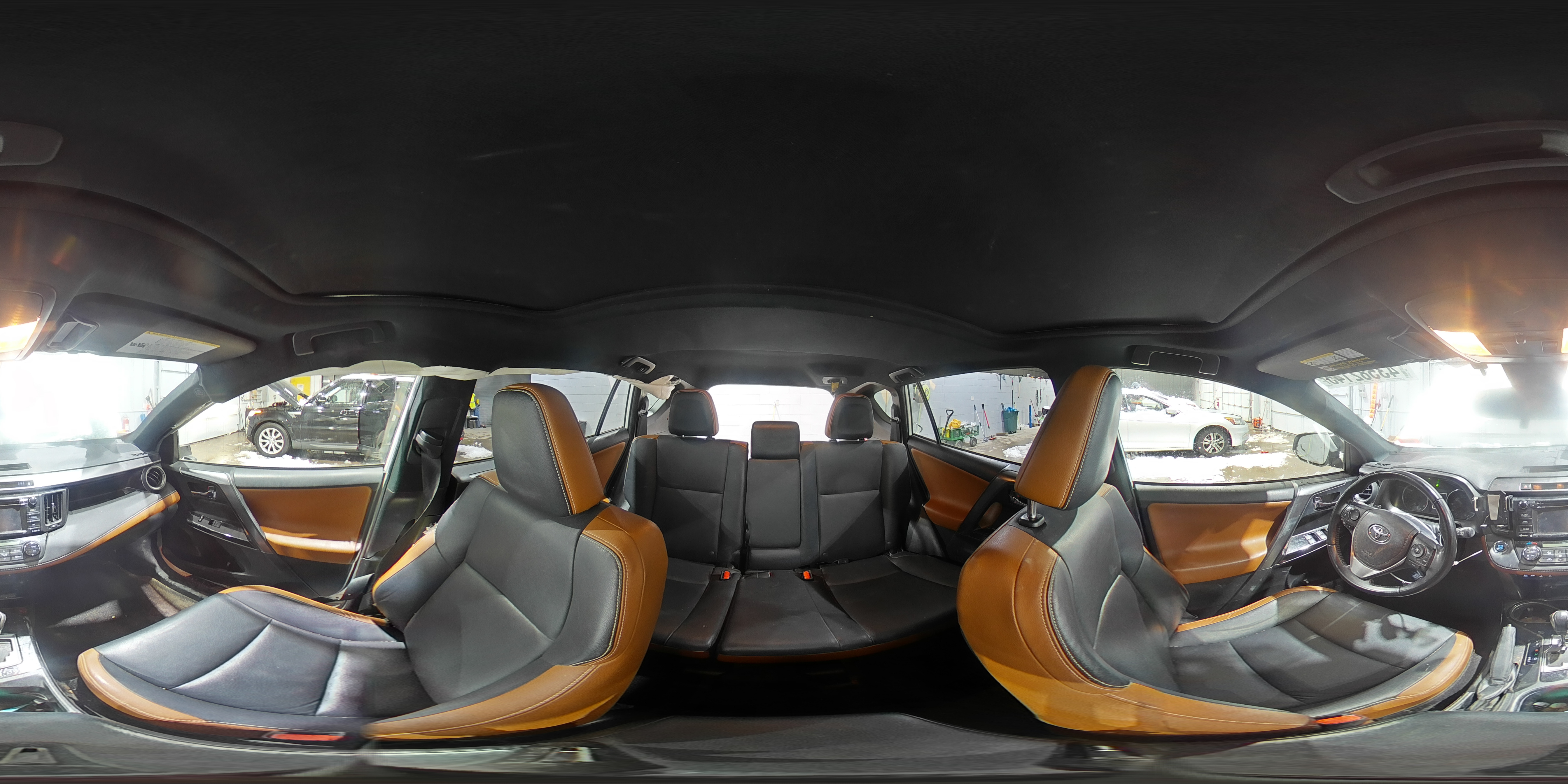 2017 Toyota RAV 4 - Image 13