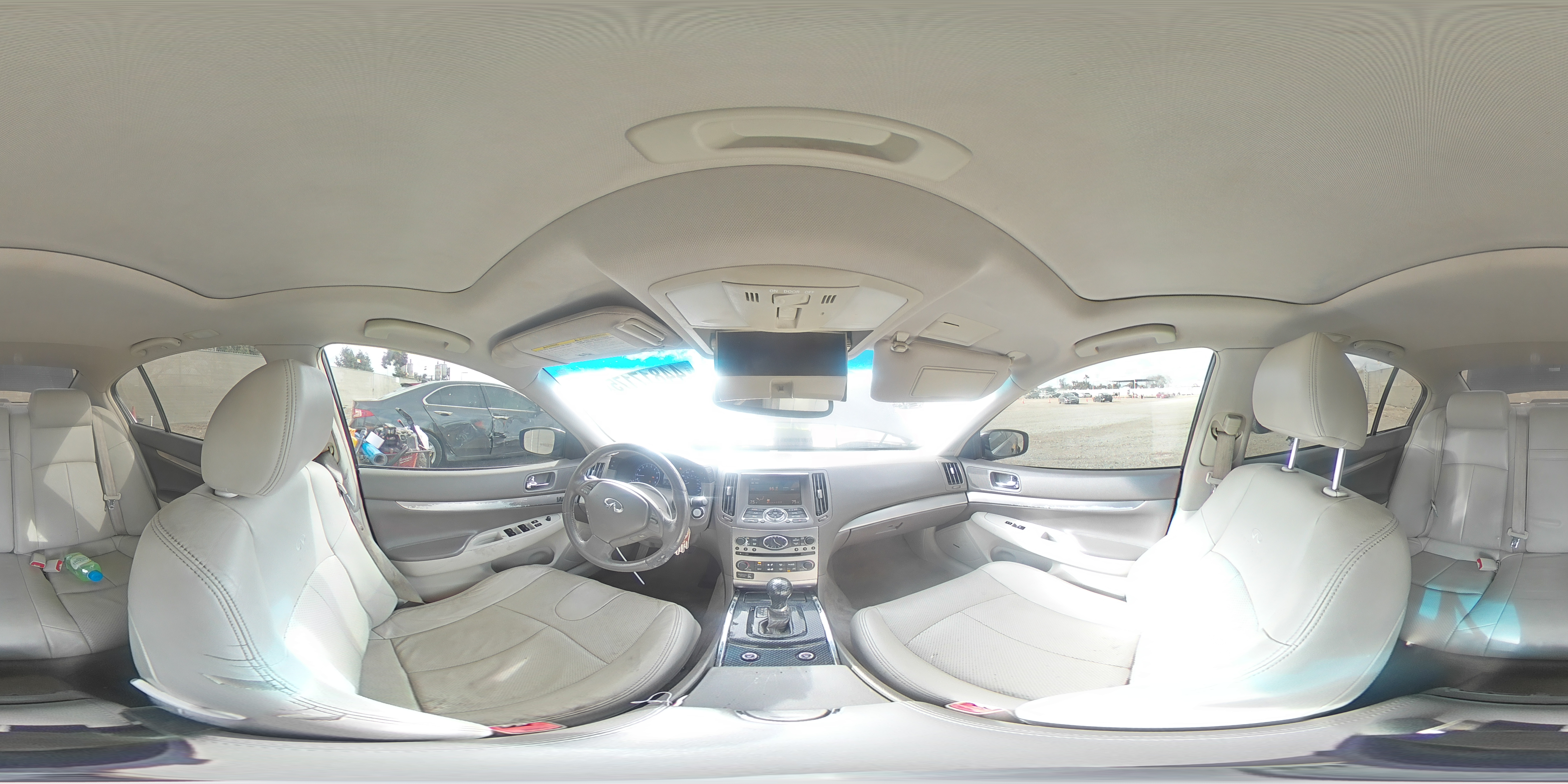 2012 Infiniti G - Image 12