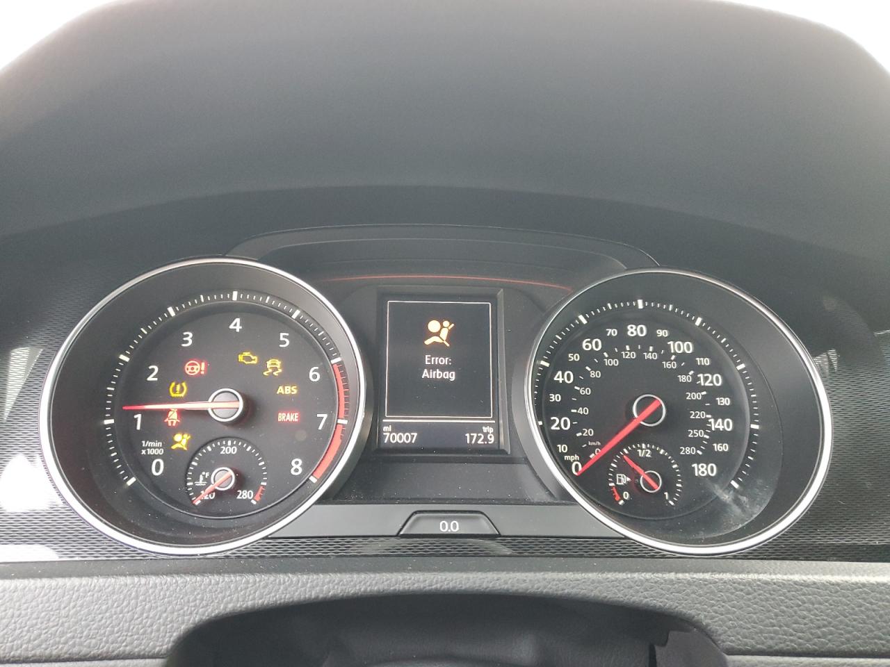 2015 Volkswagen GTI - Image 9