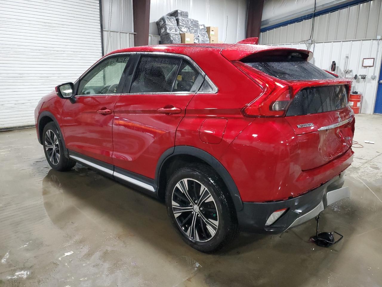 2019 Mitsubishi Eclipse - Image 2