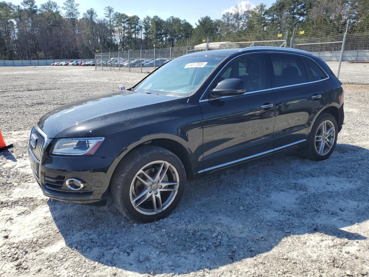 2015 Audi Q5 - Image 1