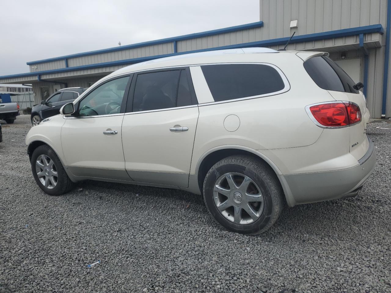 2009 Buick Enclave - Image 2