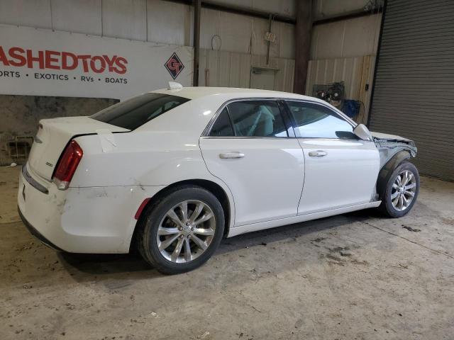  CHRYSLER 300 2018 White