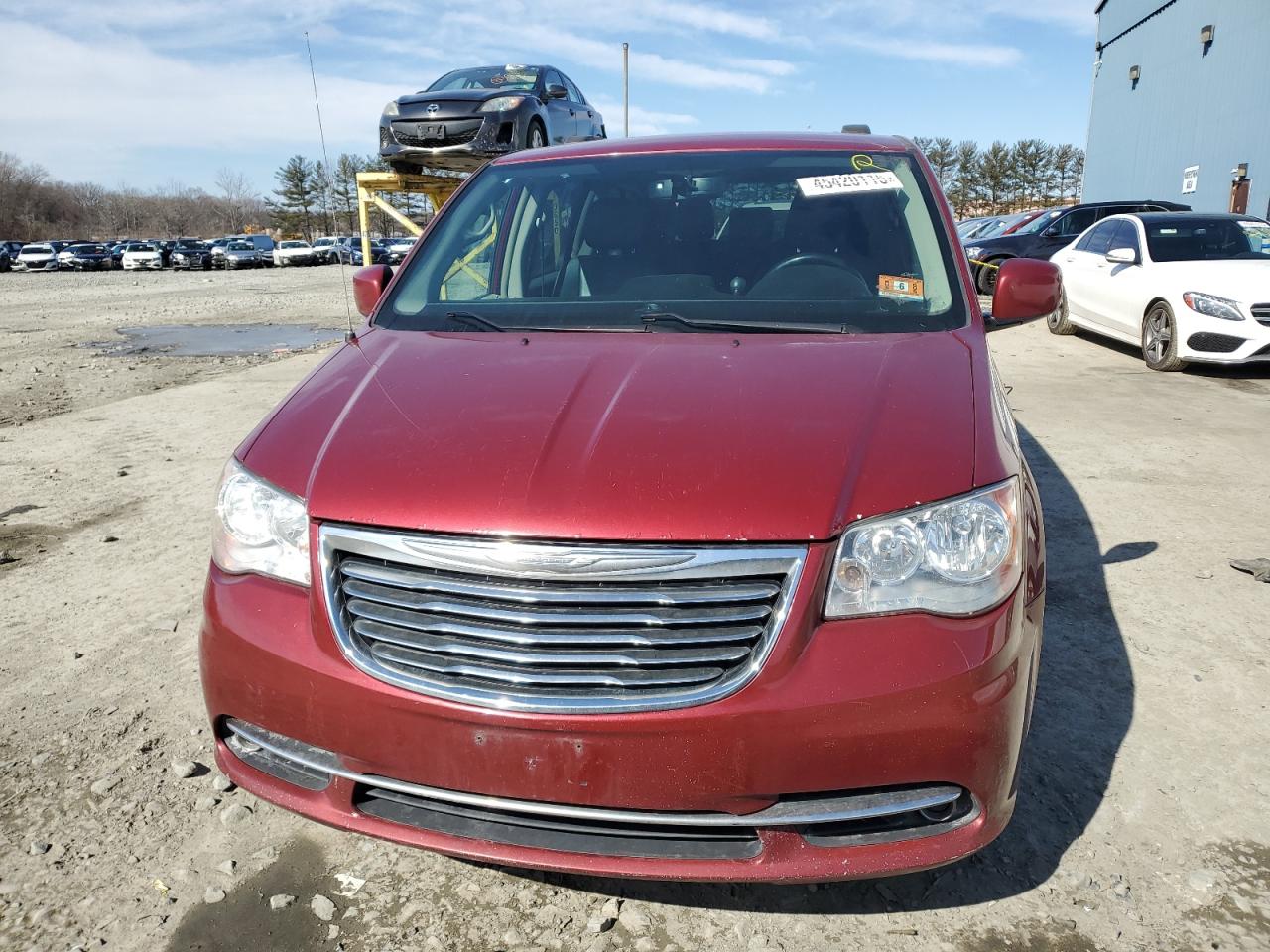 2016 Chrysler Town & Country - Image 5