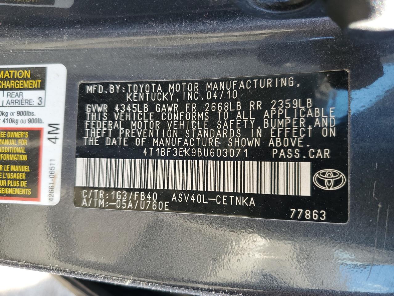 2011 Toyota Camry - Image 12