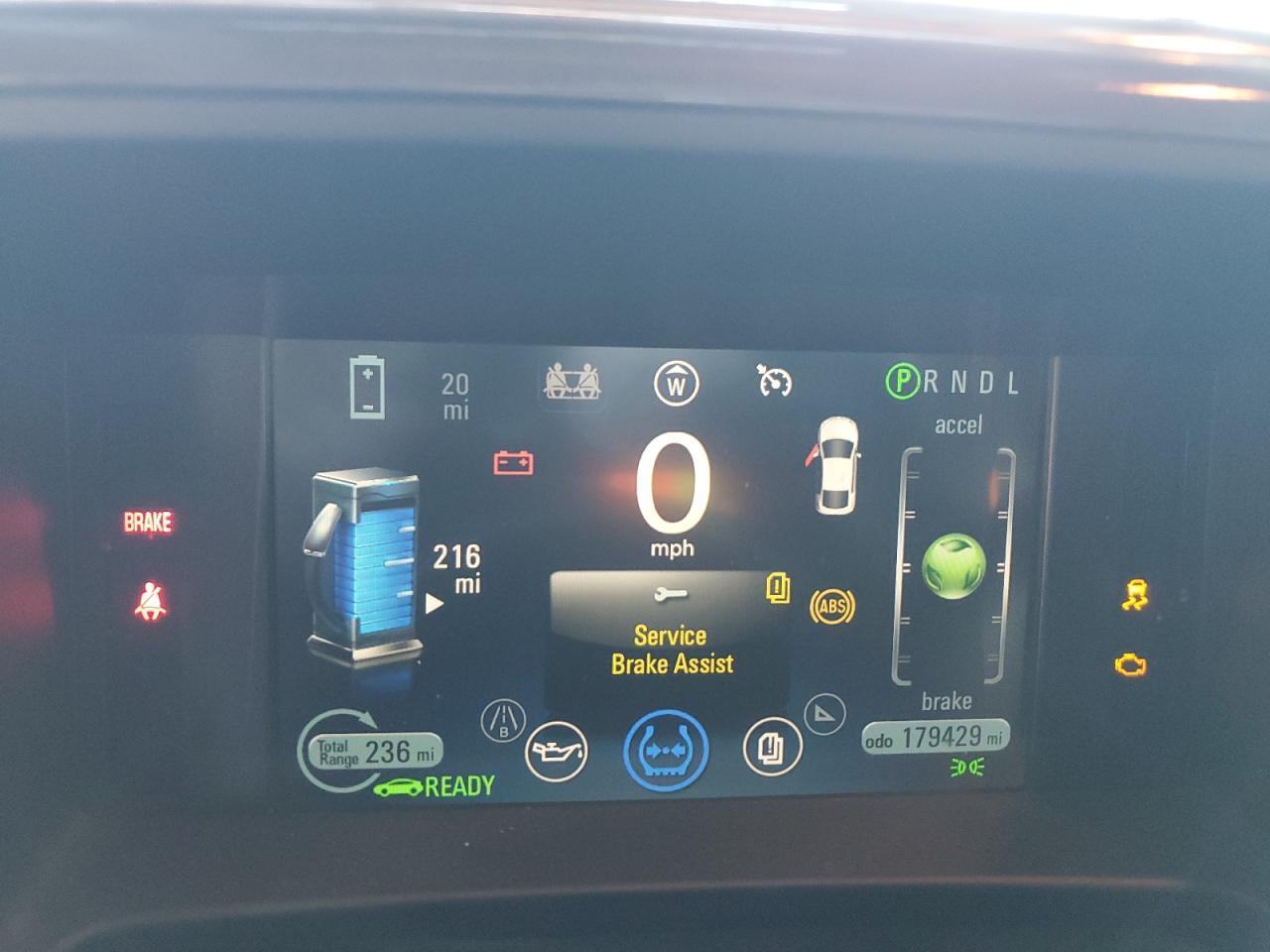 2013 Chevrolet Volt - Image 9