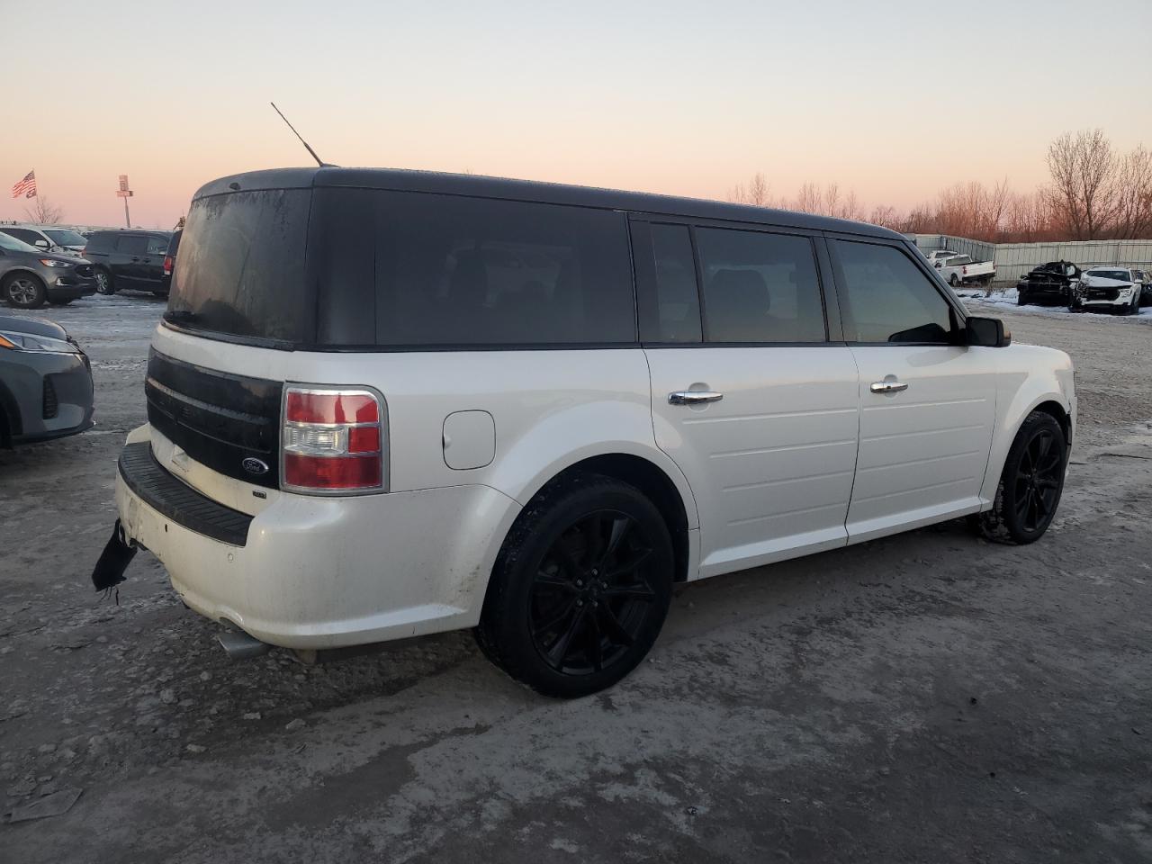 2016 Ford Flex - Image 3