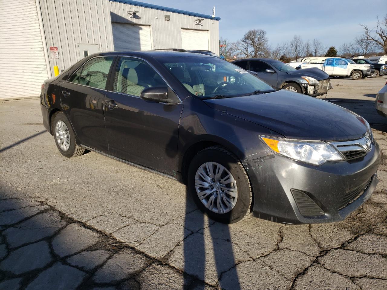 2014 Toyota Camry - Image 4