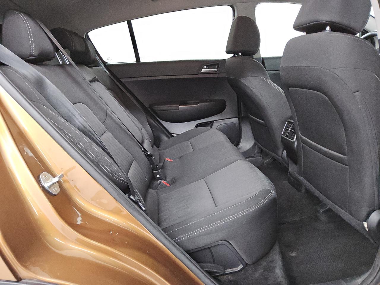 2020 Kia Sportage - Image 11