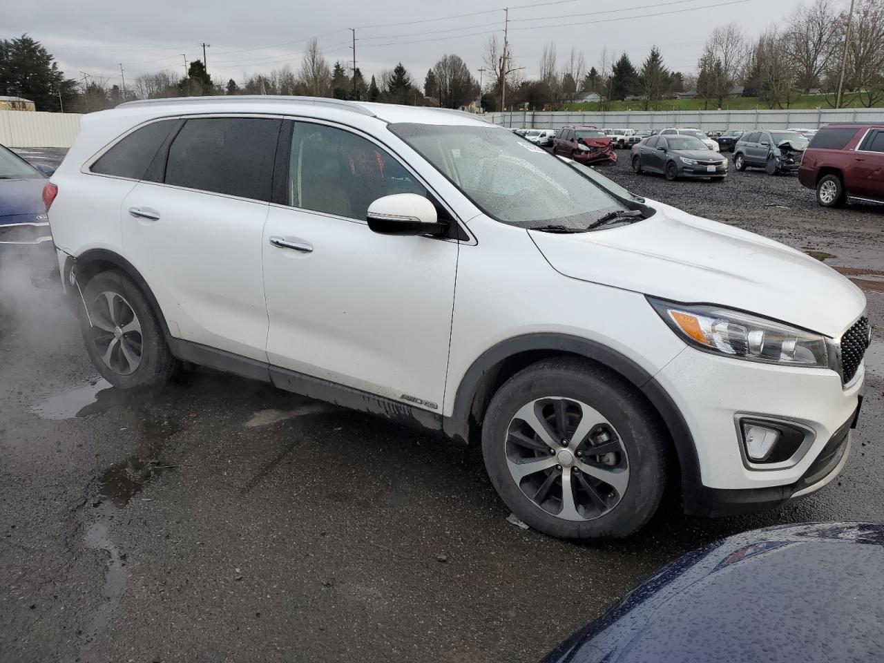 2018 Kia Sorento - Image 4
