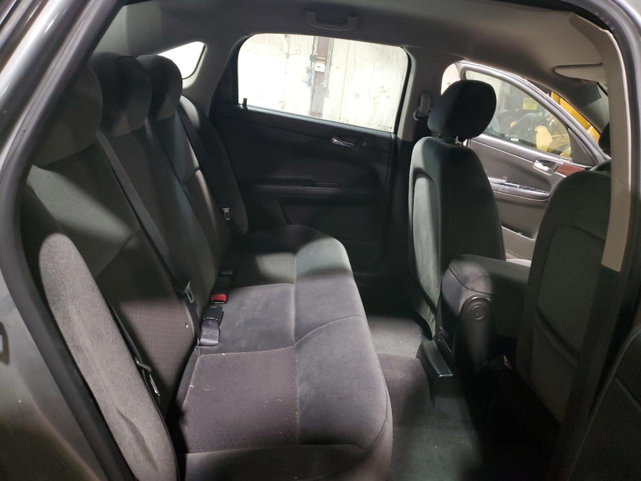 2008 Chevrolet Impala - Image 10