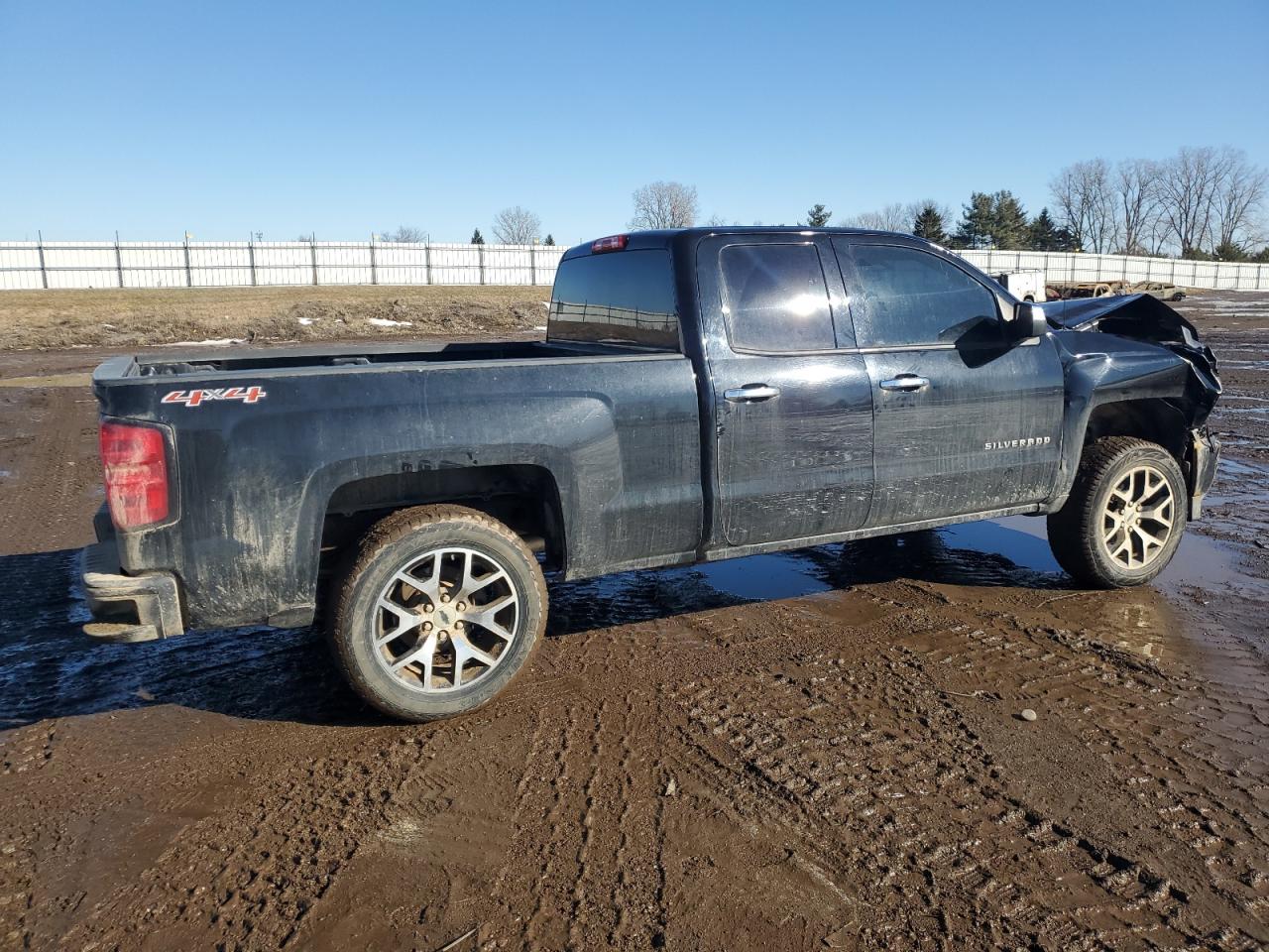 2015 Chevrolet Silverado - Image 3