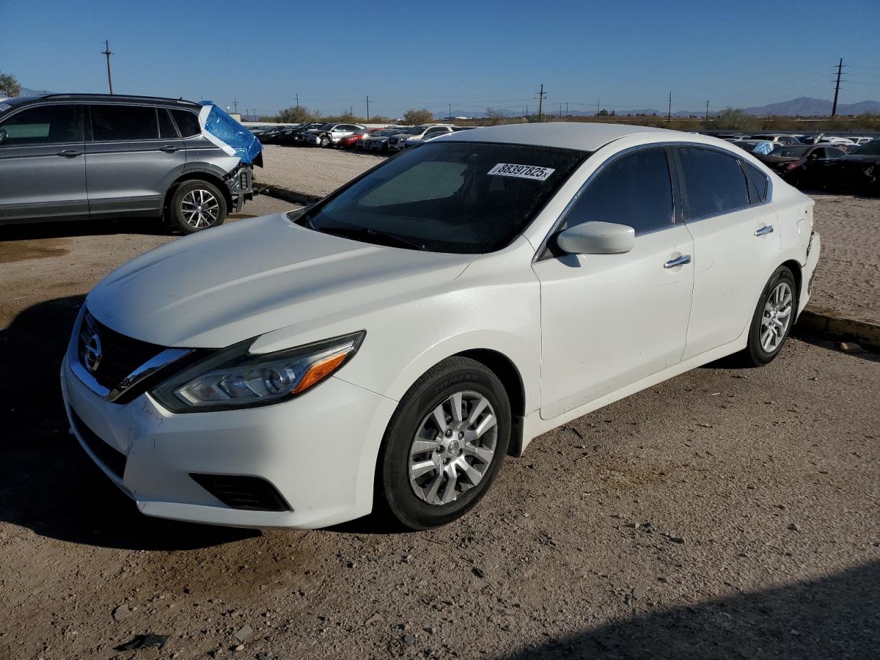 2017 Nissan Altima - Image 1