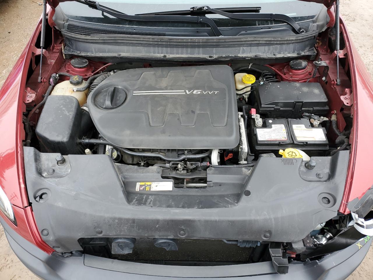 2015 Jeep Cherokee - Image 12