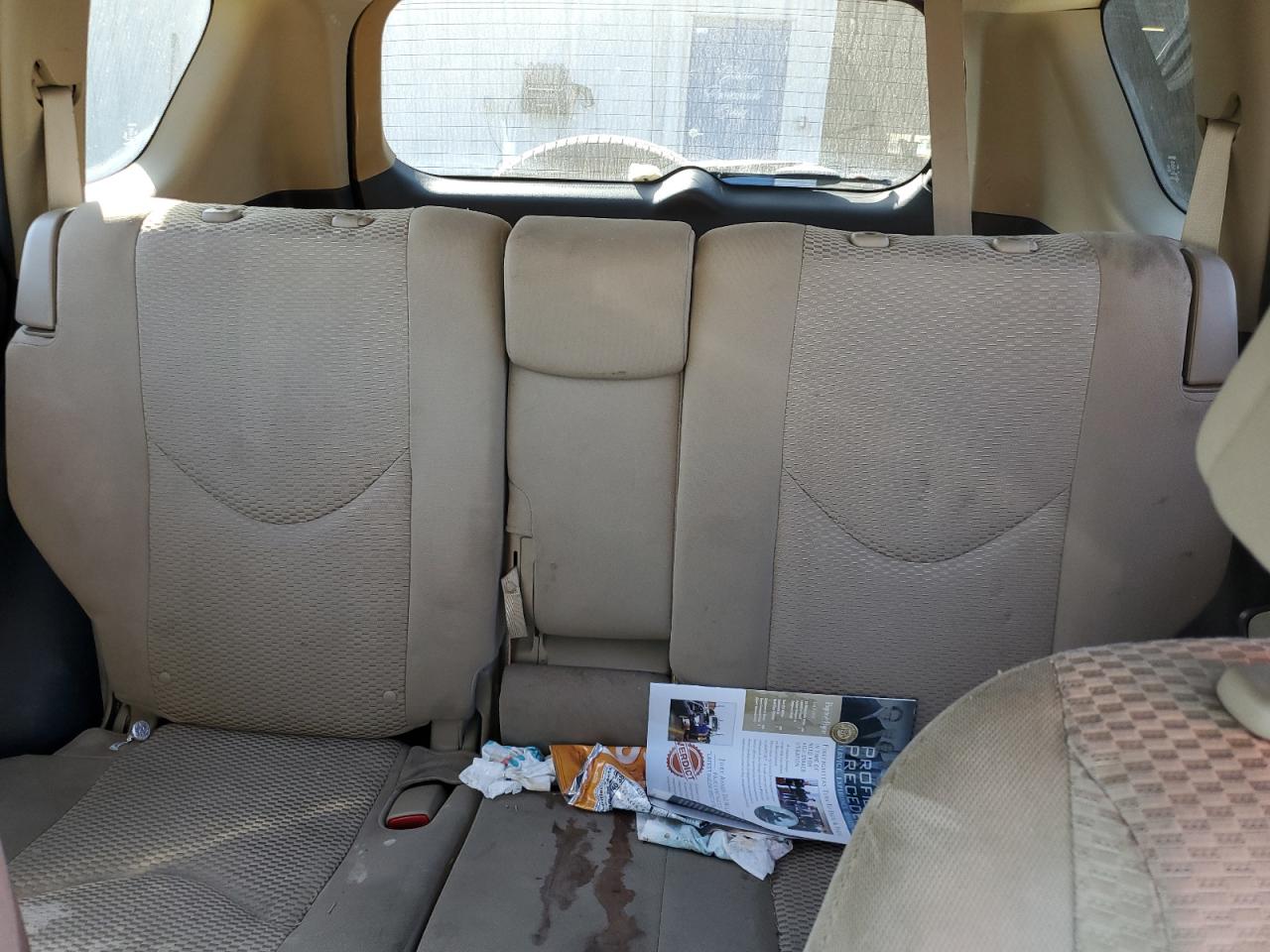 2011 Toyota RAV 4 - Image 10