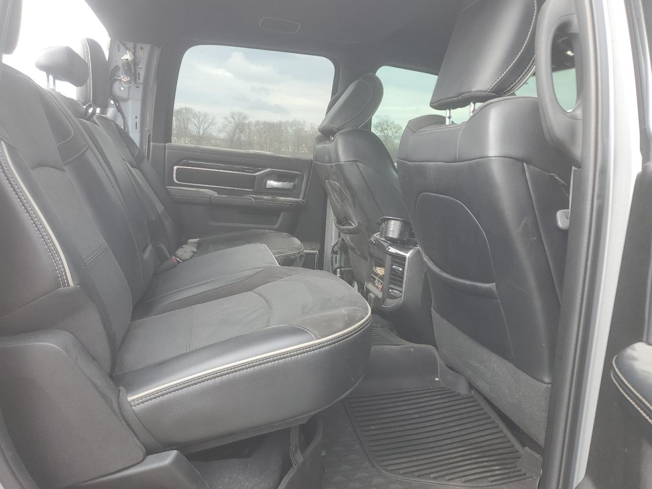 2021 RAM 2500 - Image 11
