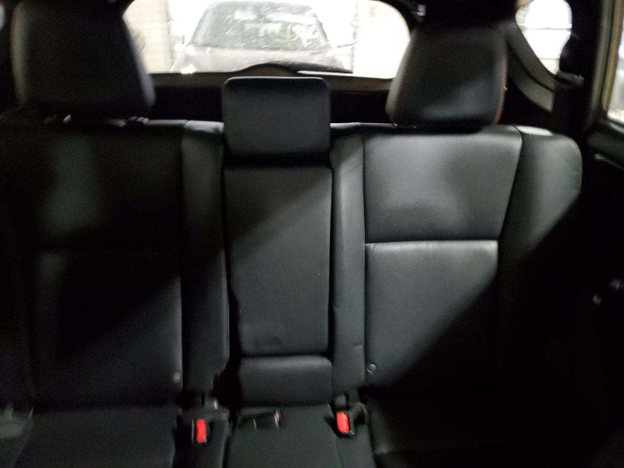 2018 Toyota RAV 4 - Image 10