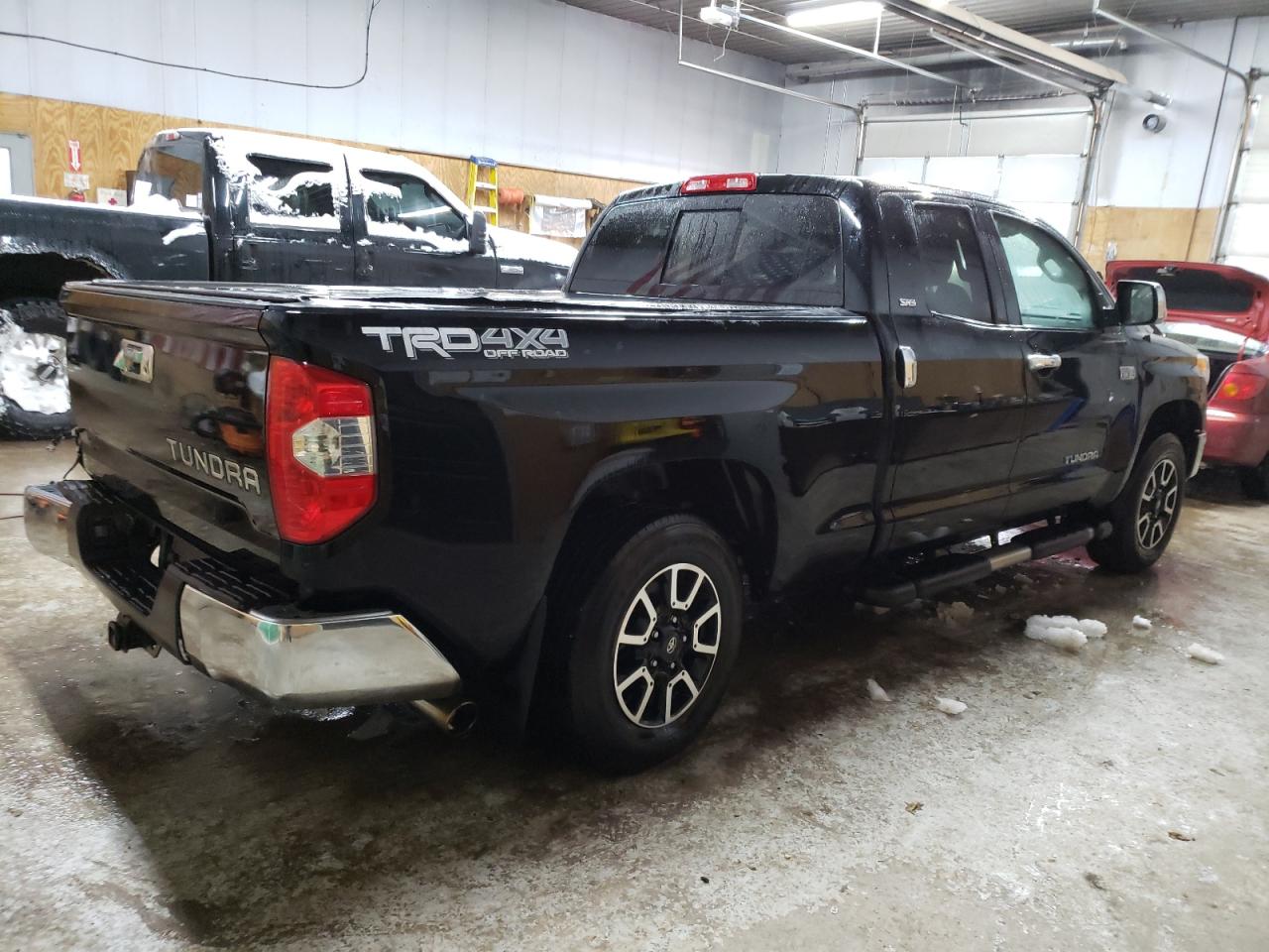 2017 Toyota Tundra - Image 3