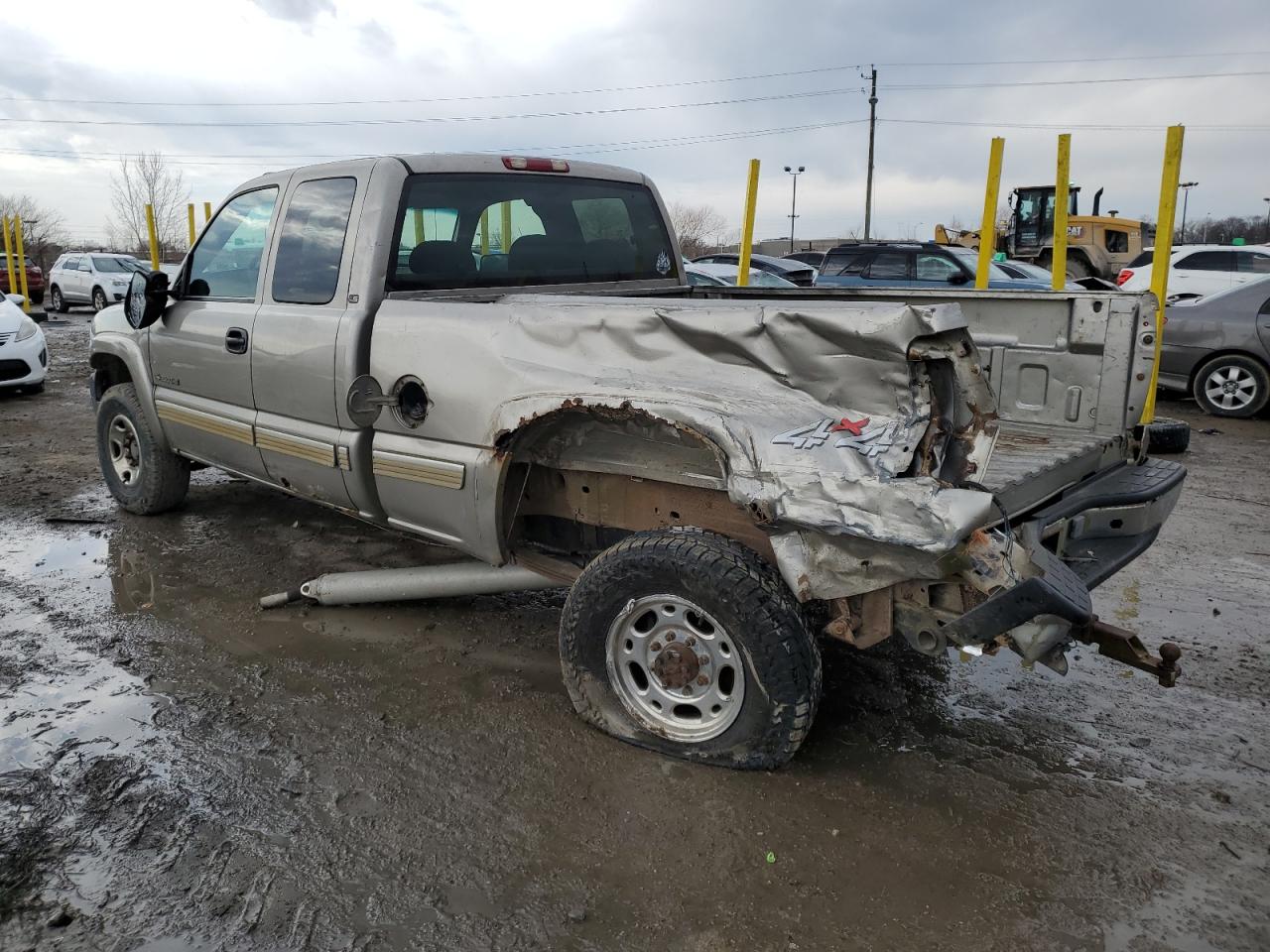 2001 Chevrolet Silverado - Image 2