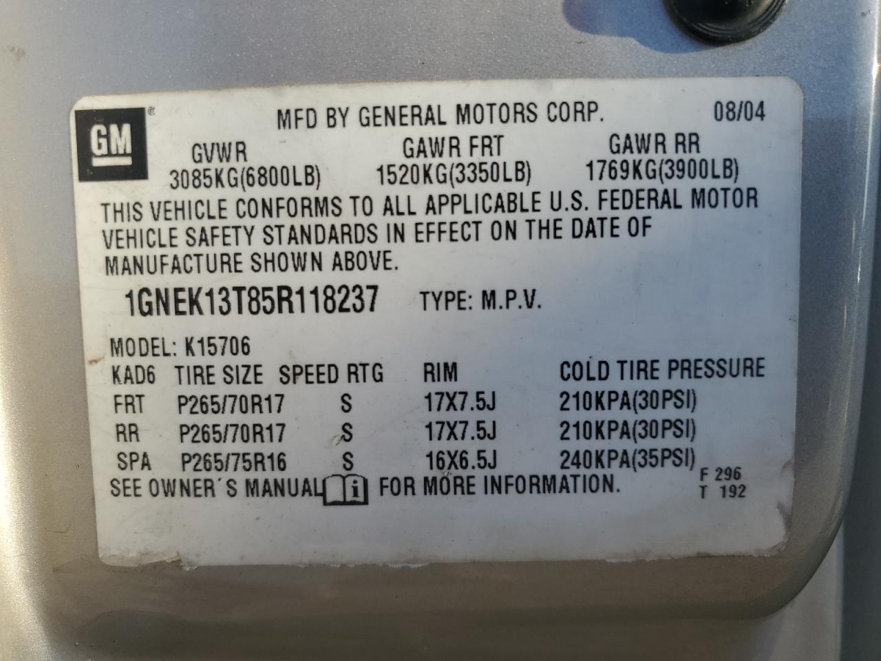 2005 Chevrolet Tahoe - Image 12