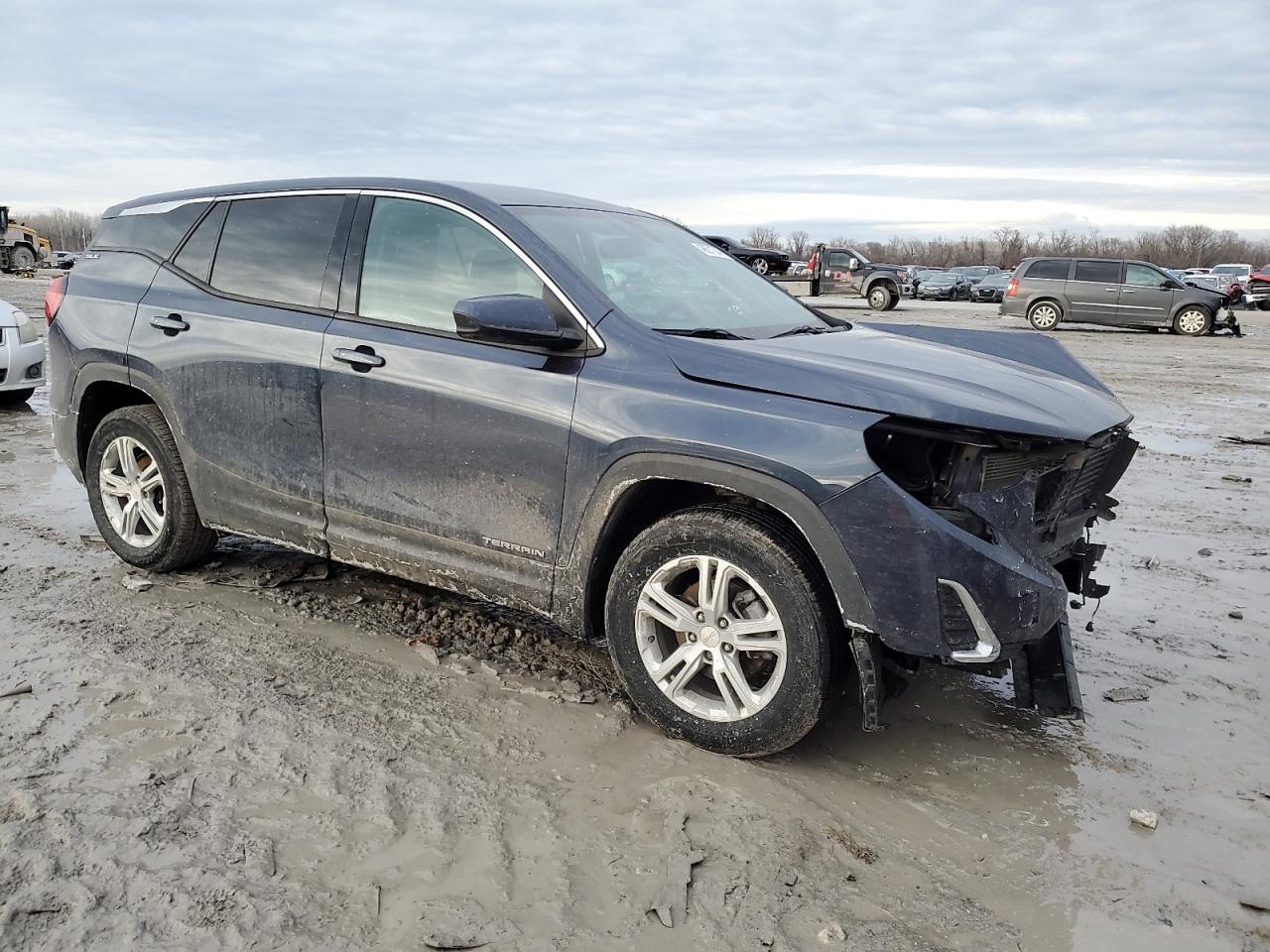 2018 GMC Terrain - Image 4
