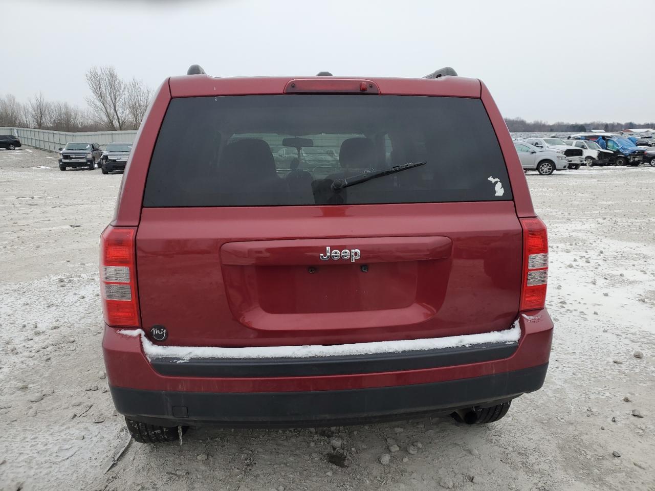 2017 Jeep Liberty (Patriot) - Image 6
