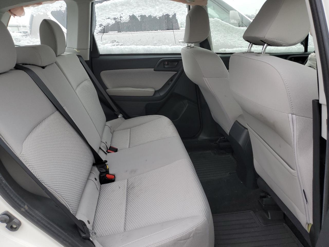 2018 Subaru Forester - Image 11