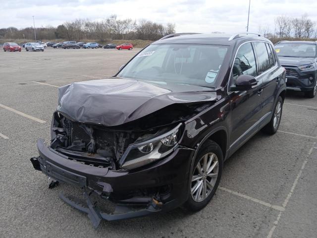 2013 VOLKSWAGEN TIGUAN SE