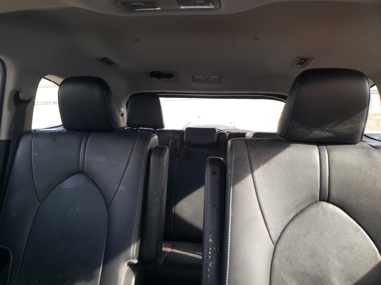 2021 Toyota Highlander - Image 10