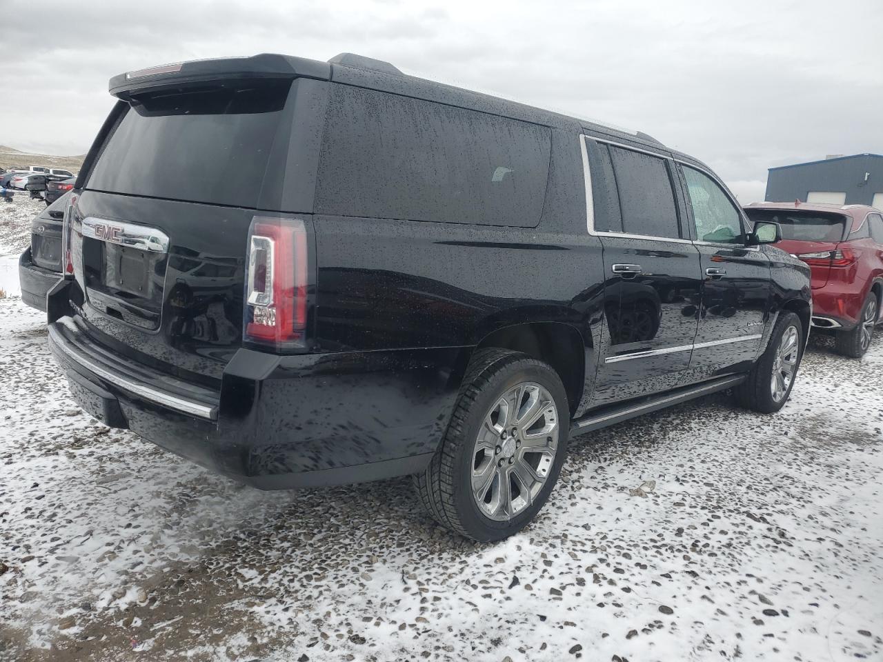 2015 GMC Yukon - Image 3