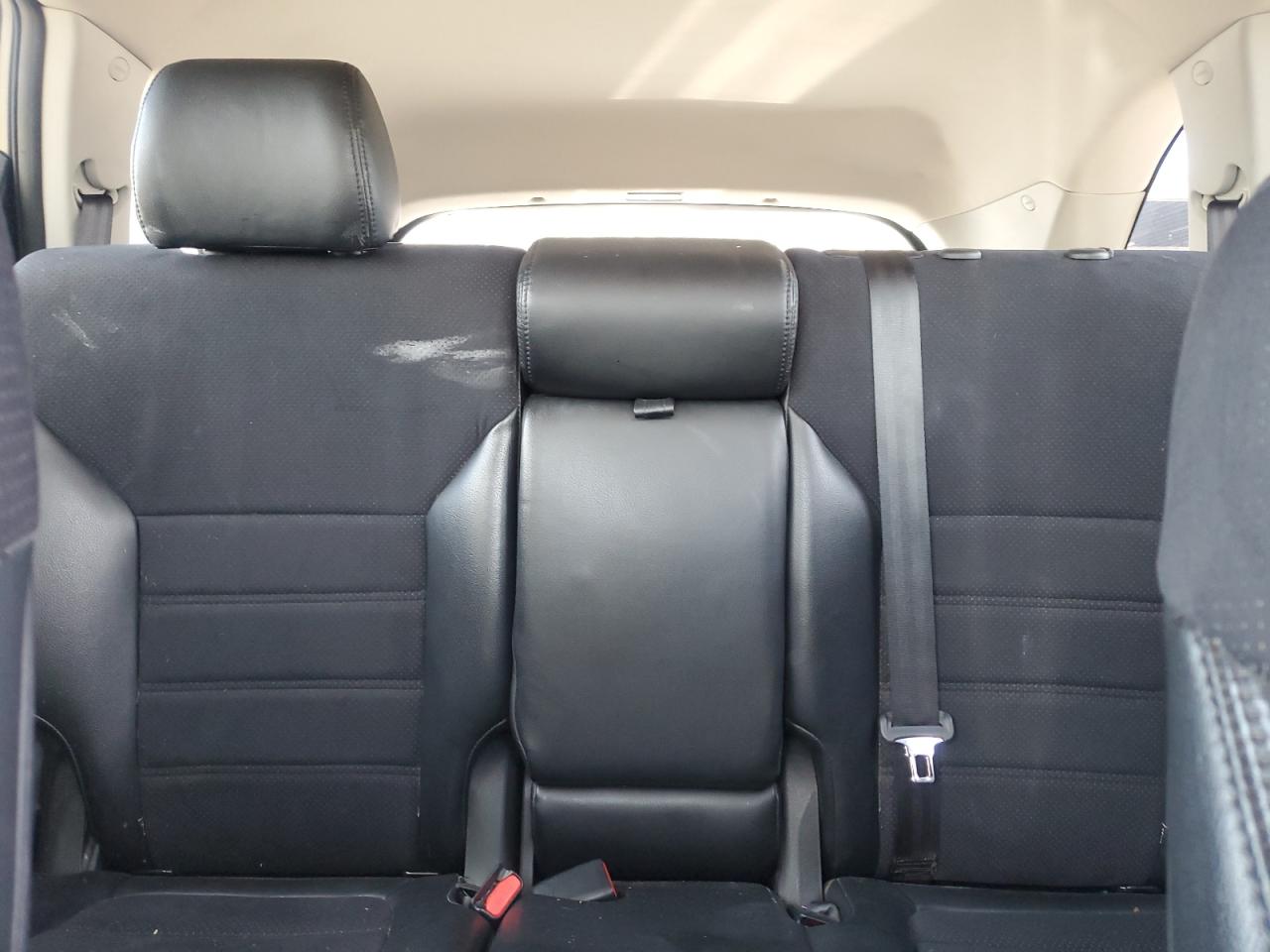 2016 Kia Sorento - Image 10