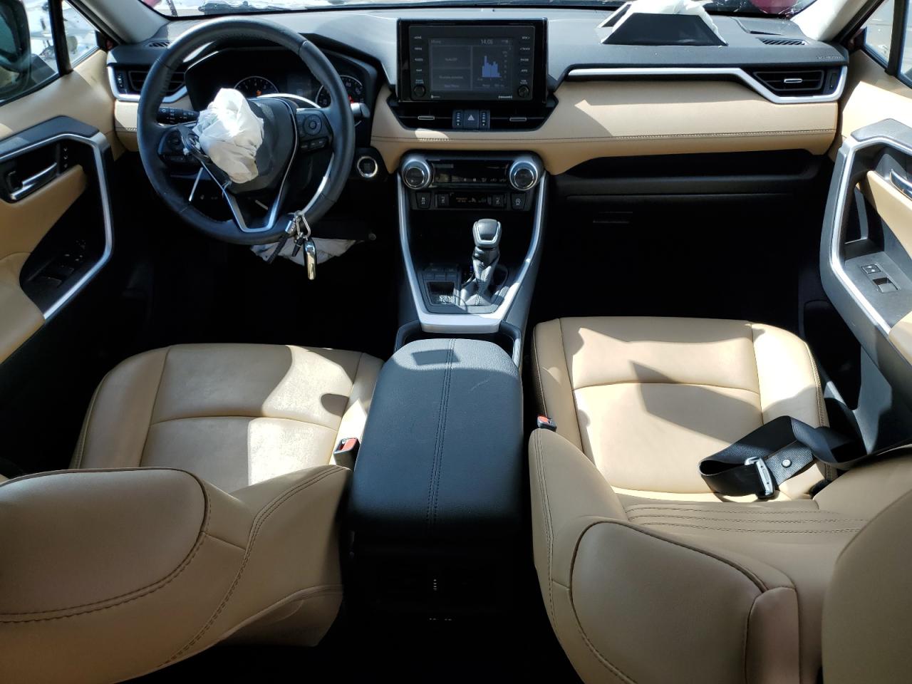 2021 Toyota RAV 4 - Image 8