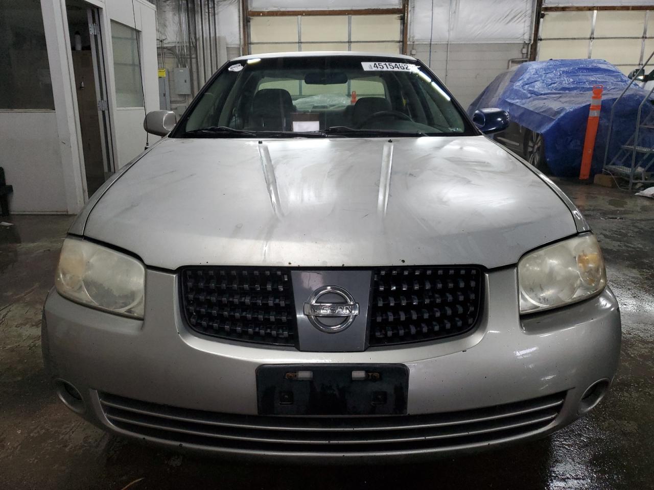 2004 Nissan Sentra - Image 5