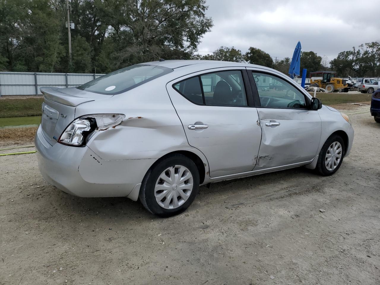 2013 Nissan Versa - Image 3