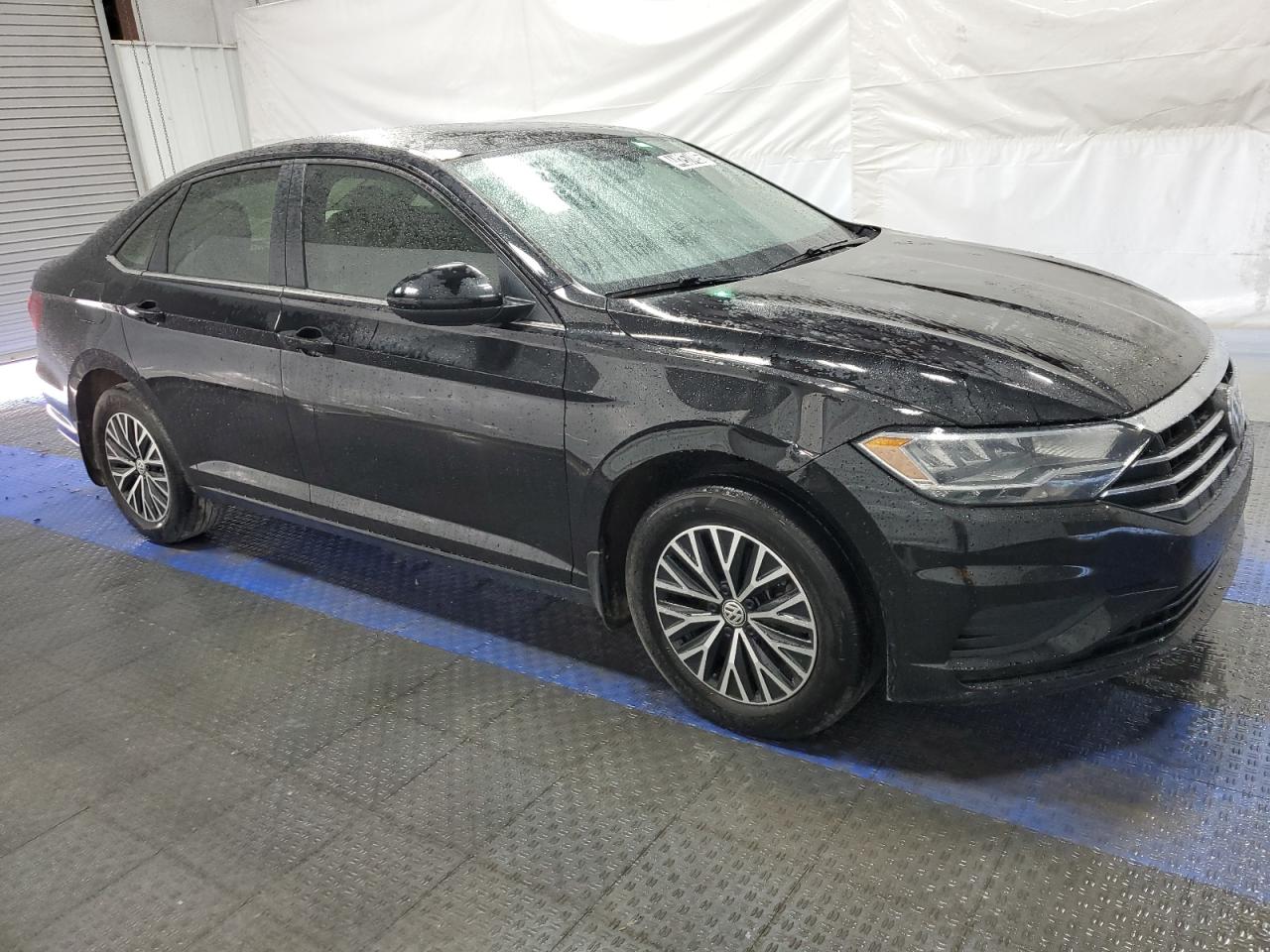 2021 Volkswagen Jetta - Image 4